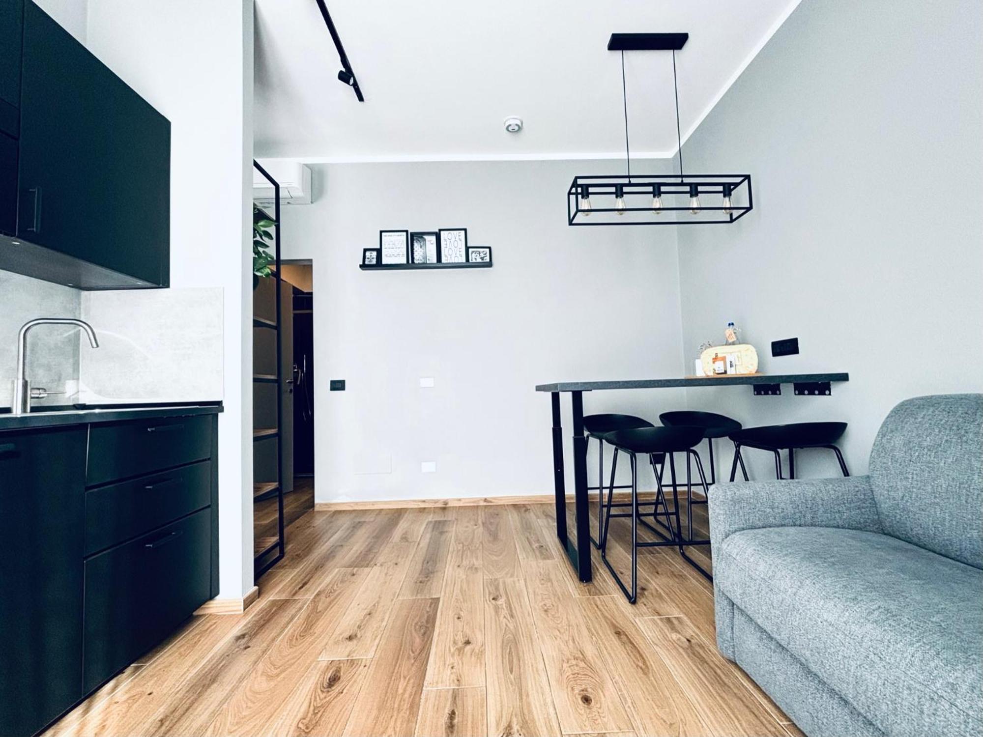 M4 Black Monolocale Moderno E Funzionale Scandicci Exteriör bild